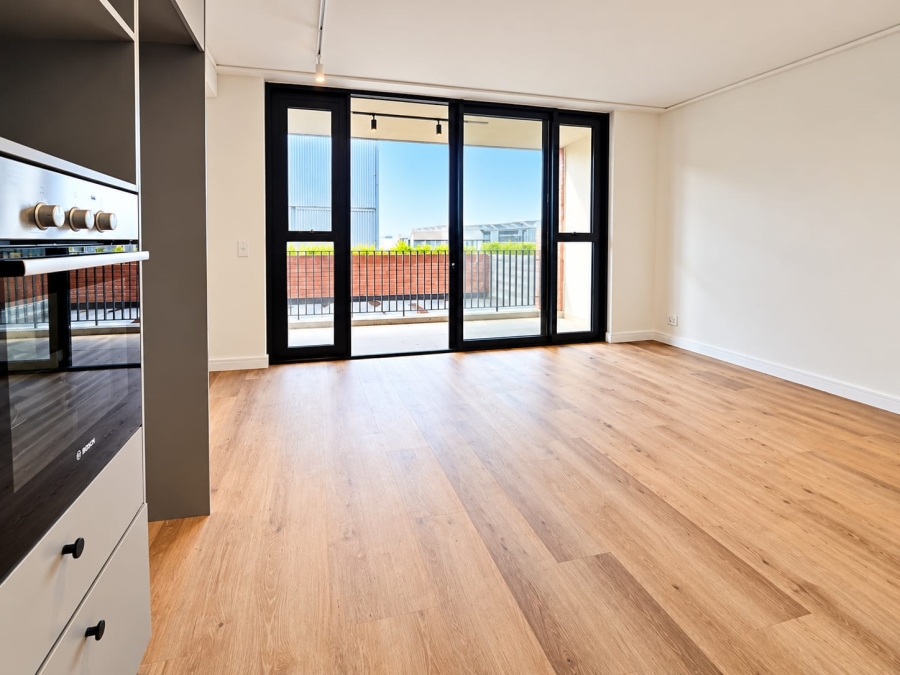 1 Bedroom Property for Sale in Paarden Eiland Western Cape